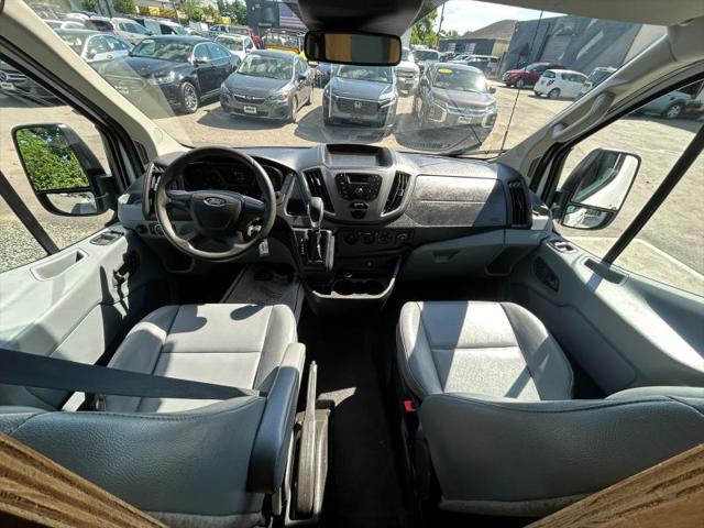 2016 Ford Transit w/60/40 Side Door w/RWB