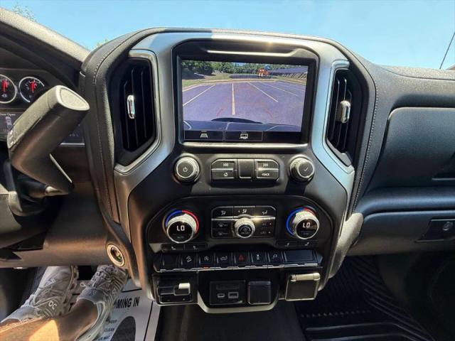 2021 Chevrolet Silverado 1500 4WD Crew Cab Short Bed LT