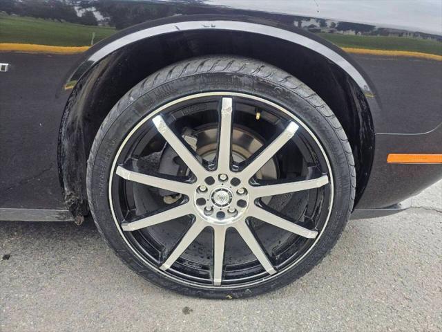 2015 Dodge Challenger R/T Plus
