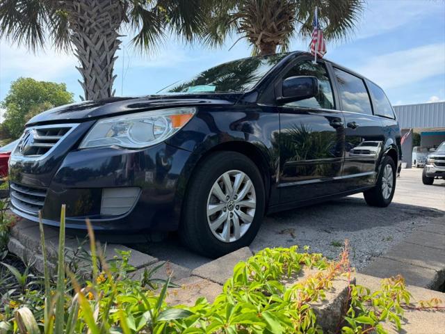 2012 Volkswagen Routan SE for sale in Newport, NC