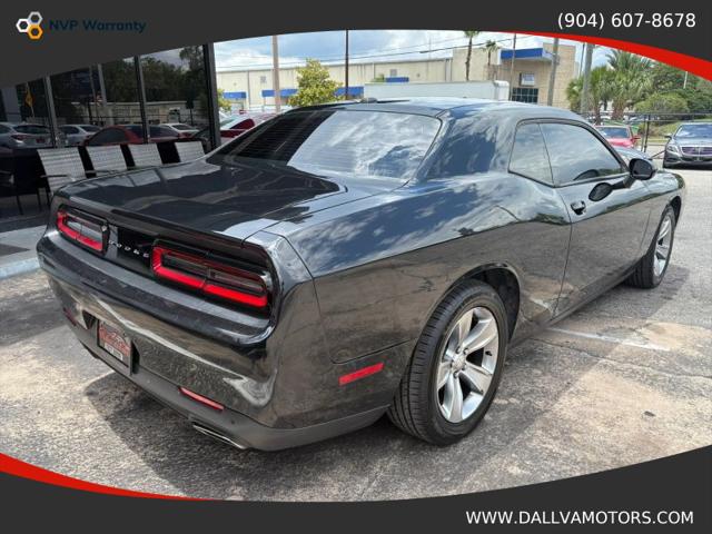 2015 Dodge Challenger SXT