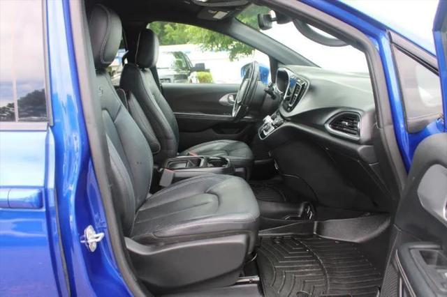 2019 Chrysler Pacifica Touring L