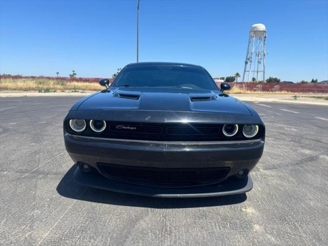 2015 Dodge Challenger SXT Plus