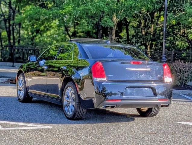 2016 Chrysler 300 AWD