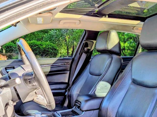 2016 Chrysler 300 AWD