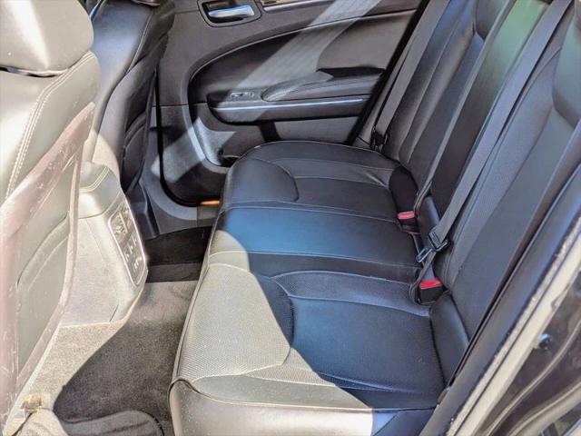 2016 Chrysler 300 AWD