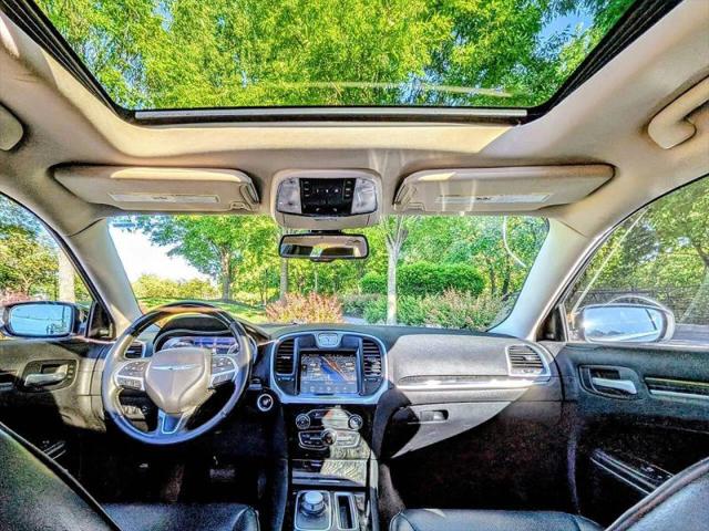 2016 Chrysler 300 AWD