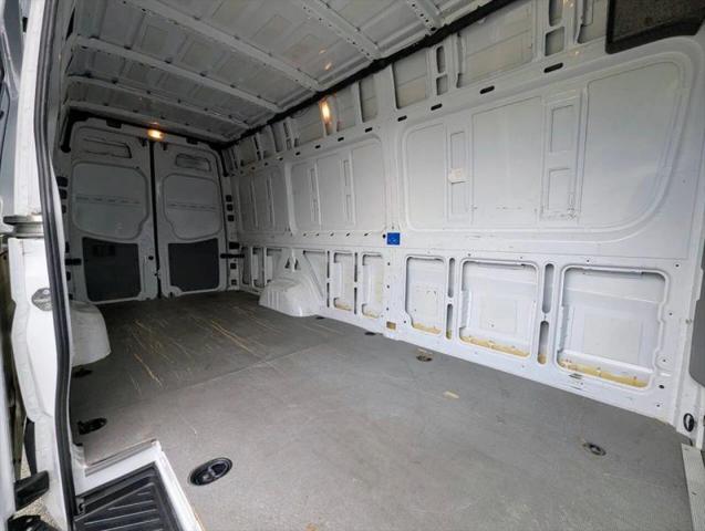 2012 Mercedes-Benz Sprinter 2500 High Roof