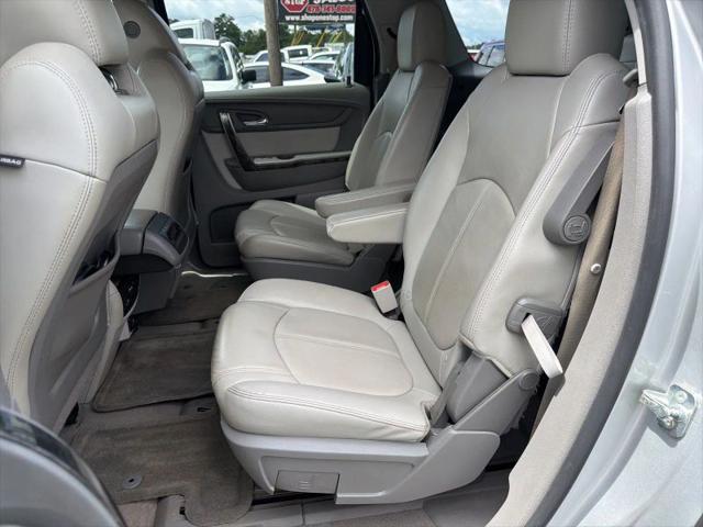 2017 GMC Acadia Base