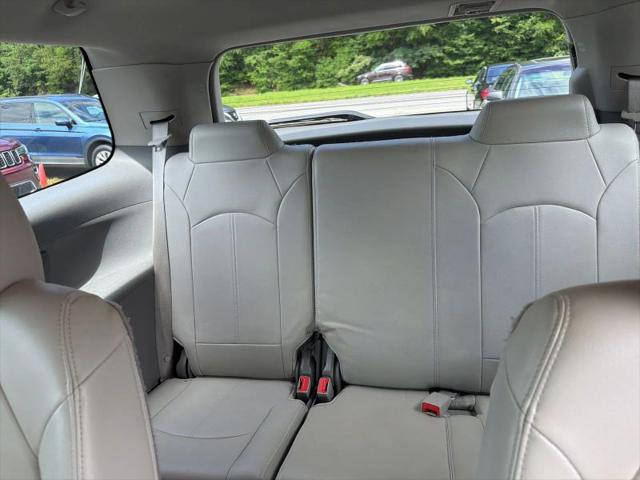 2017 GMC Acadia Base