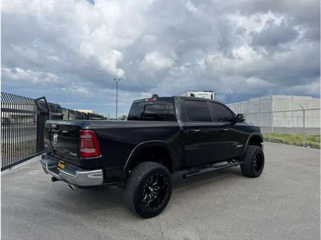 2019 Ram 1500 Laramie Crew Cab 4x4 5'7" Box