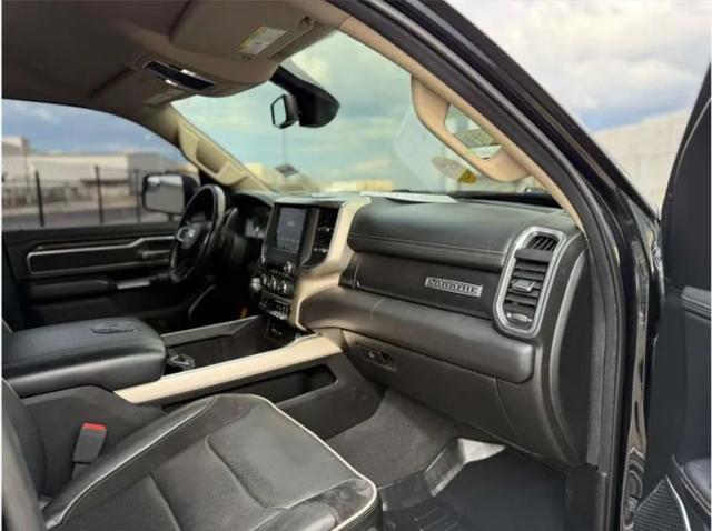 2019 Ram 1500 Laramie Crew Cab 4x4 5'7" Box