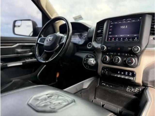 2019 Ram 1500 Laramie Crew Cab 4x4 5'7" Box