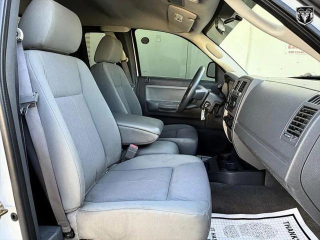 2006 Dodge Dakota SLT