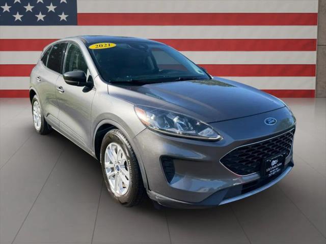 2021 Ford Escape SE
