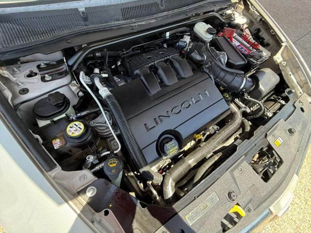 2009 Lincoln MKS Base