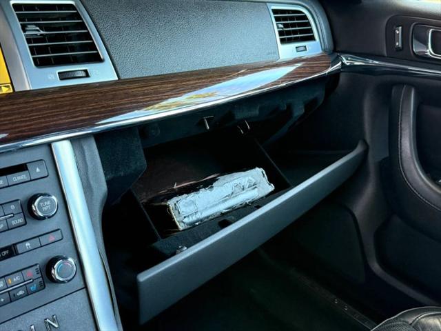 2009 Lincoln MKS Base