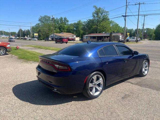 2016 Dodge Charger SXT