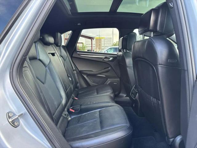 2017 Porsche Macan S