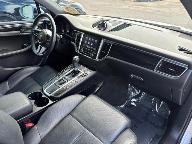 2017 Porsche Macan S