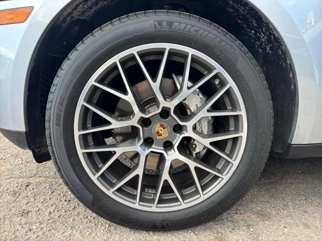 2017 Porsche Macan S