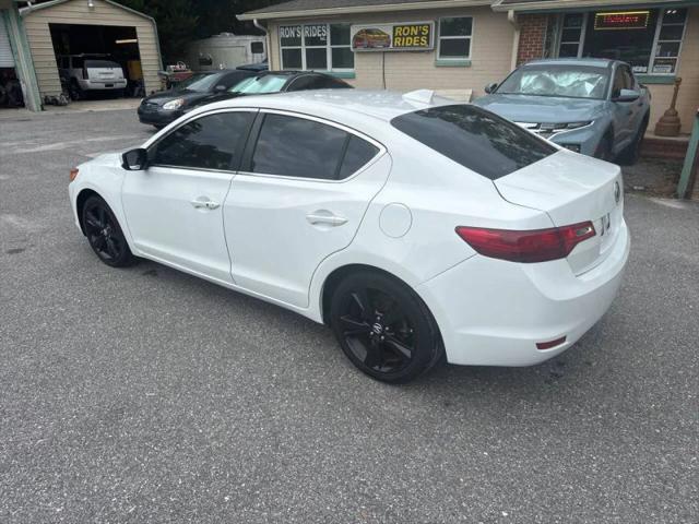 2013 Acura ILX 2.0L