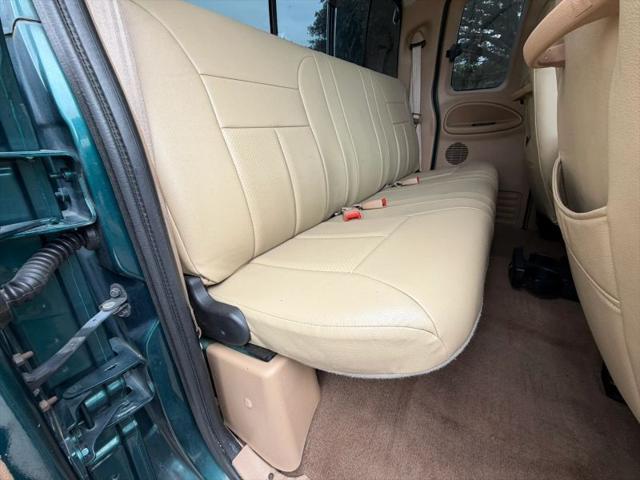 1999 Dodge Ram 2500 Base