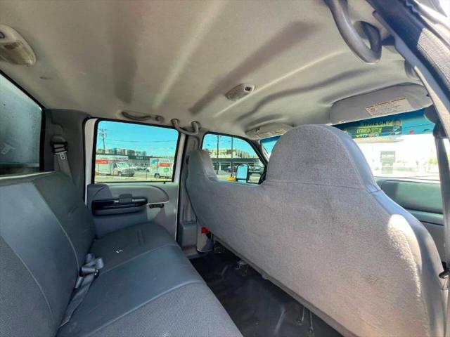 2007 Ford F-550 XL