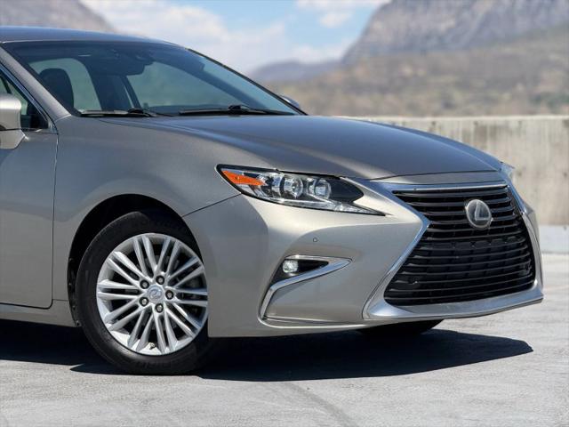2016 Lexus ES 350 350