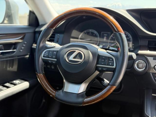 2016 Lexus ES 350 350