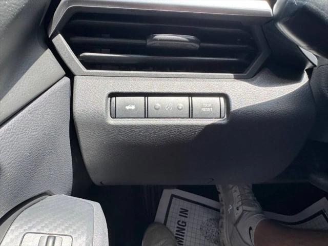 2020 Nissan Altima SR FWD