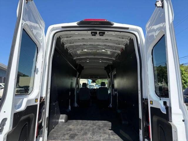 2018 Ford Transit Extended Length w/Sliding Side Door w/LWB