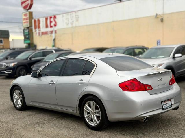2013 INFINITI G37 Journey