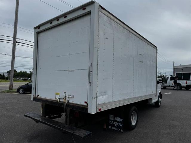 2013 Chevrolet Express Cutaway 3500