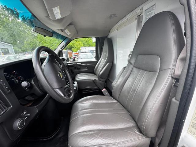 2013 Chevrolet Express Cutaway 3500