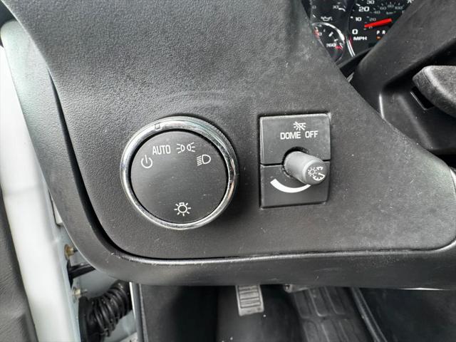 2013 Chevrolet Express Cutaway 3500