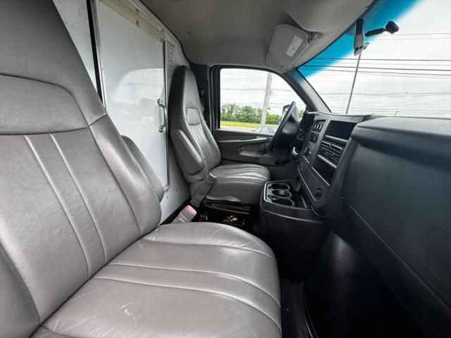 2013 Chevrolet Express Cutaway 3500