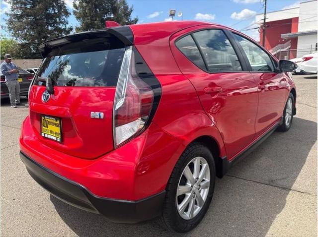 2017 Toyota Prius c Two
