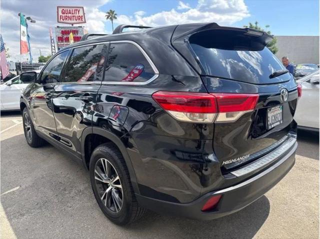 2019 Toyota Highlander LE