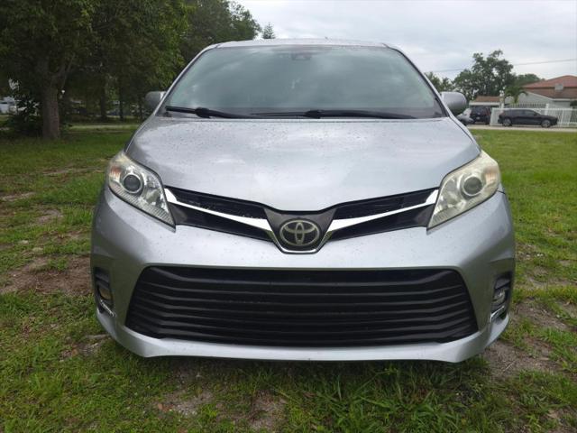 2018 Toyota Sienna LE 8 Passenger