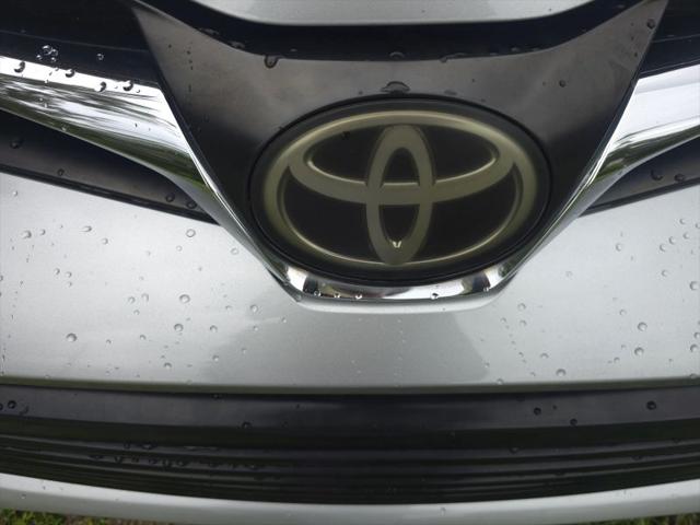 2018 Toyota Sienna LE 8 Passenger