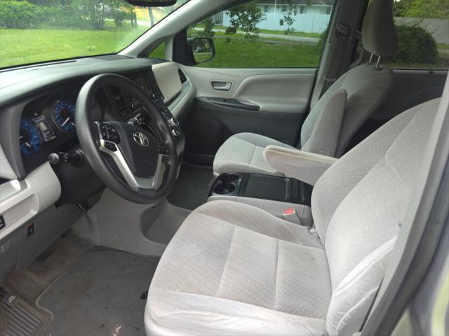 2018 Toyota Sienna LE 8 Passenger