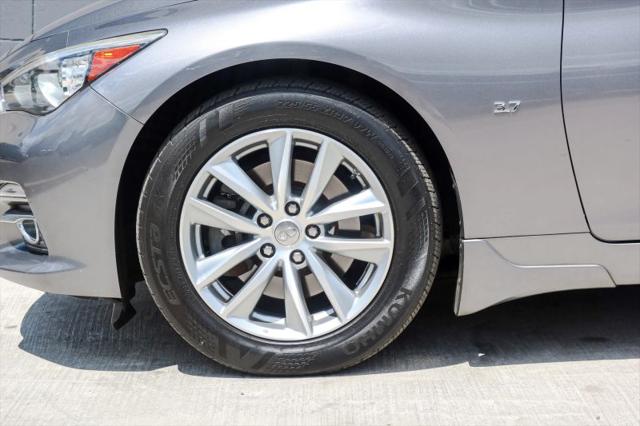 2015 INFINITI Q50 3.7