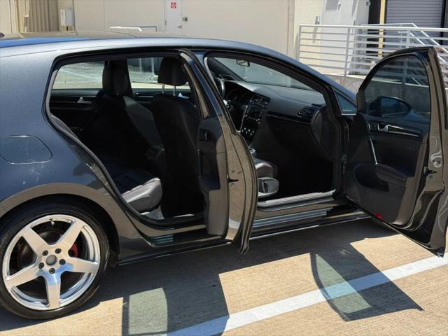 2015 Volkswagen Golf GTI 2.0T Autobahn 4-Door