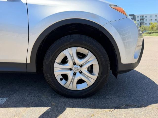 2014 Toyota RAV4 LE