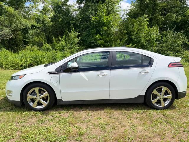 2012 Chevrolet Volt Base