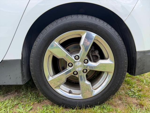 2012 Chevrolet Volt Base
