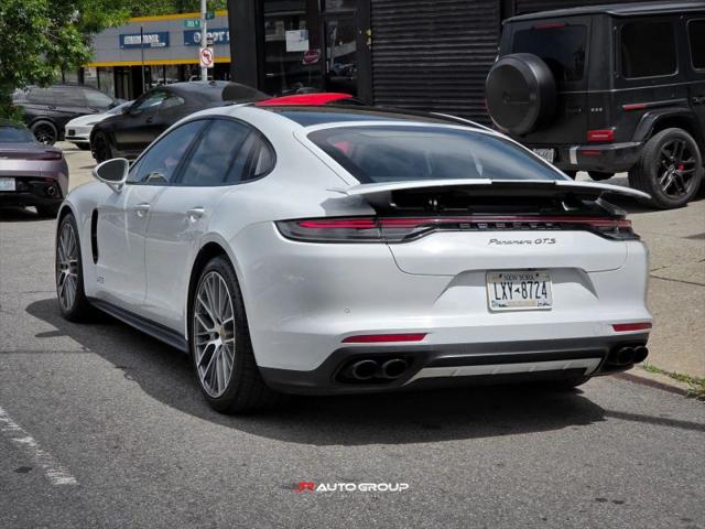 2022 Porsche Panamera GTS