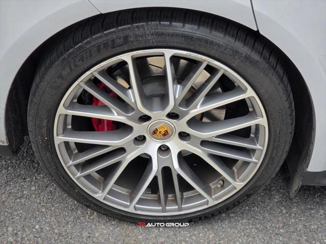 2022 Porsche Panamera GTS