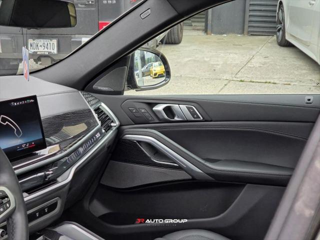 2025 BMW X6 xDrive40i